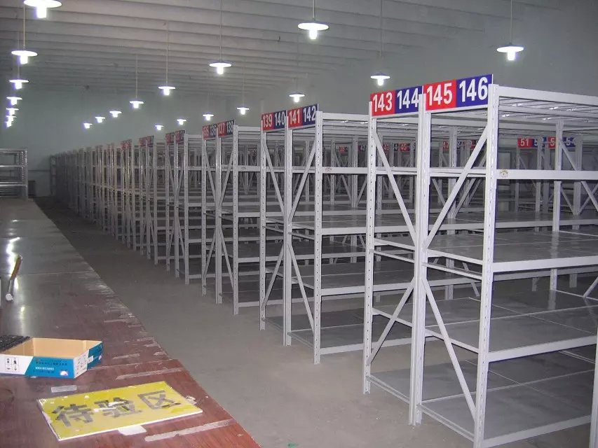 中型倉儲貨架